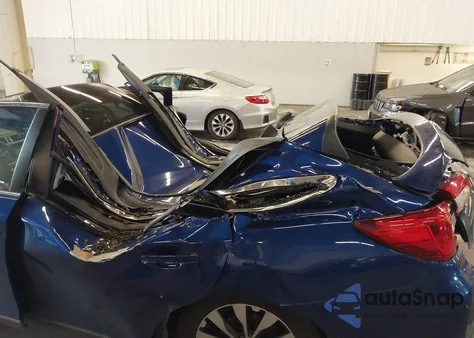 2016 Subaru Outback 2.5I Limited z USA, uszkodzony, nr VIN 4S4BSANC6G3242534